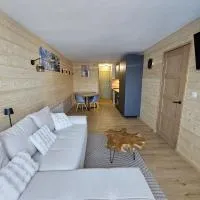 appartement ensoleillé au pied des pistes, хотел в Лес Англес