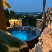 Da Noi Panoramic Guest Stay Camera Pietra, Hotel in Cuorgnè