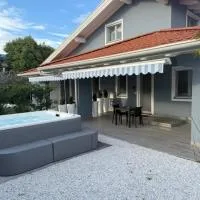 Rebecca's House, hotel en Staranzano