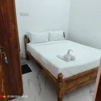 B2N Hotels Near Sri Ramachandra Hospital Porur, hotel i Chennai