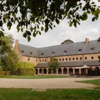 Priorij Corsendonk, hotel i Oud-Turnhout