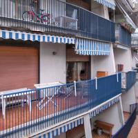 Charming apartment in Giardini Naxos with sea view - 80 m&sup2;, отель в Джардини-Наксосе