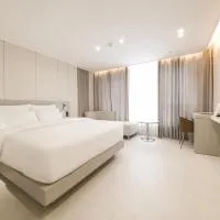 Zenith Hotel โรงแรมในเจชอน