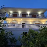 Villa Denis Gjeta, khách sạn ở Borsh