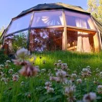 Ostoja Szumilas z jacuzzi na wyłączność, khách sạn ở Kąsna Górna