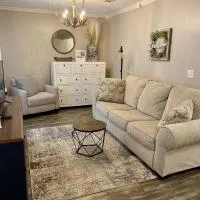 Lucky 13 Condo, hotel en Starkville