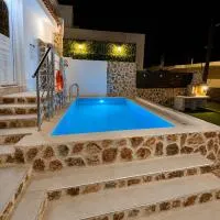 Kremasti में, होटल Katsaras Sunset & Pool House