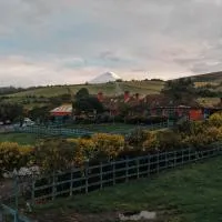 Hacienda El Porvenir by Tierra del Volcan, hotel u gradu Machachi