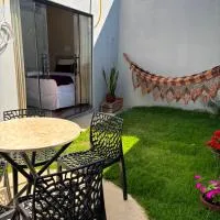 QUARTO NO CENTRO DE CAETITÉ - WI-FI, Ar-condicionado e Garagem, hotel di Caetité