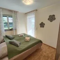 Ferienwohnung Regau, hotelli kohteessa Oberregau