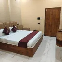 Hotel Asha Palace By Basotel, hotel em Deoghar