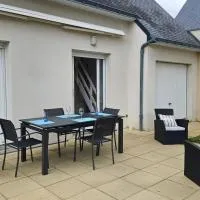 Charmante maison près de Pénestin avec jardin et terrasse, хотел в Пенестин