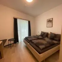 TPE Arena - Zimmer am Ebersdorfer See، فندق في Obergrafendorf
