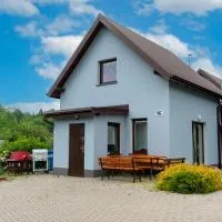 Enklawa Pana Pszczoły, hotel u gradu Ščitna