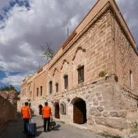 Mons Masius Hotel Teras, hotel di Midyat