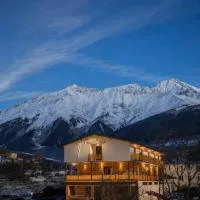 hotel "Riverside Mestia", hotel em Mestia