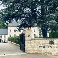 Moulin Royale, hotel u gradu Saint-Etienne-Roilaye