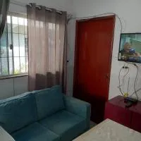 Casa Inteira Mobiliada no centro , com entrada independente, Garagem, wi-fi , Smartv, hotel i Itaguaí