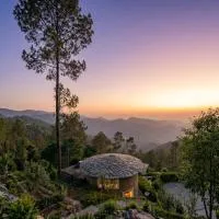 StayVista at Sukoon Nature Retreat, hotel en Bhatrojkhan