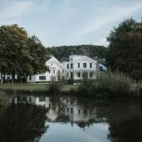 Landgoed Altenbroek โรงแรมในฟูเริน