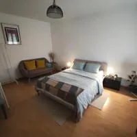 Chambre 1, hotel sa Aniche