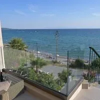 MD Luxury Suites Front De Mer, hotell Siviris
