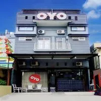 Collection O Banda Aceh near Masjid Raya Baiturrahman formerly Hotel Mulana، فندق في باندا أسيه