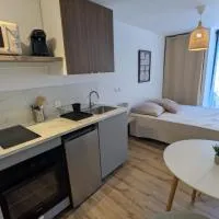 Le Bourg، فندق في Lagnieu