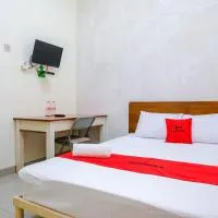 RedDoorz at Syariah House Purwokerto: Purwokerto şehrinde bir otel
