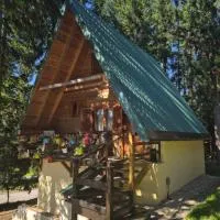 Brvnare Logos: Katići şehrinde bir otel