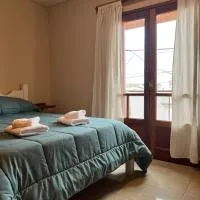 Complejo Punto Medio – hotel w mieście Santa Rosa