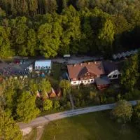 Penzion Račí údolí, hotel a Javorník