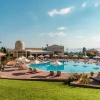 Olympion Village, מלון בקאבוס