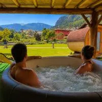 Hotel Garni Relax, отель в городе Фаи-делла-Паганелла