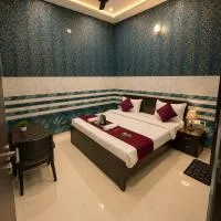 Shree Ram Mandir 500m Walk - Atharav Palace, מלון בAyodhya