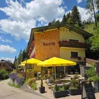 Hotel Restaurant Raunig, отель в городе Бад-Клайнкирххайм