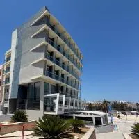 Water's Edge Hotel, hôtel à Birżebbuġa