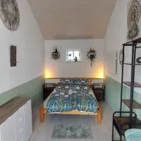 Carma de Madeira Lodge, отель в городе Пенела