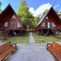 Glola A-Frame Cottages, hotel Glola városában