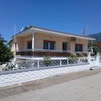 Chrysafenia's House – hotel w mieście Mandrákion