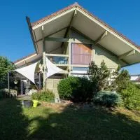 Chambre d'hôte - La Maison Verte, hotel em Charmes