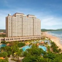 Holiday Inn Resort Ho Tram Beach by IHG, ξενοδοχείο σε Ho Tram
