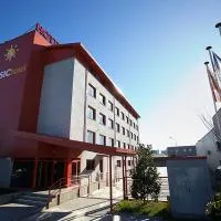 Hotel Basic, hotelli kohteessa Vilafranca del Penedès