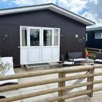 Retreat to the Chalet, hotel sa Withernsea