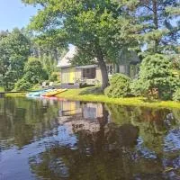 Kõverajärve saunamaja, hotel v destinaci Nedsaja