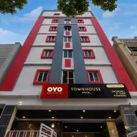 Viesnīca Super Townhouse Gachibowli Flyover Hyderabad pilsētā Kondapur