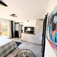 Tranquillity in a modern unit – hotel w mieście Bazugues