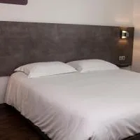 H24 HOTEL, מלון בלה מאן