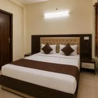 Hotel Galaxia Inn Near PEC College, hotel in Chandīgarh