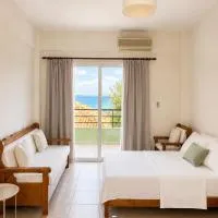 Atenizo Coastline Living, hotel en Egio